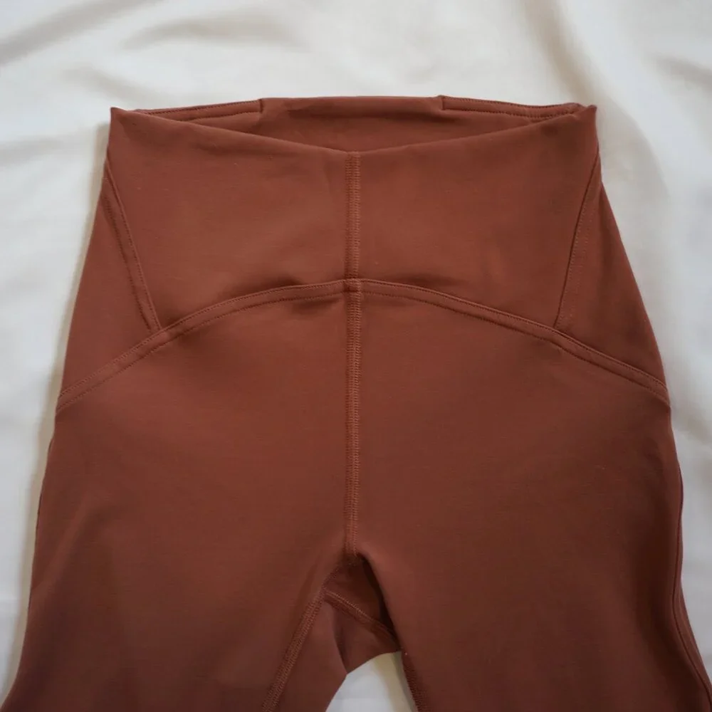 Lululemon InStill Leggings Size 2 - Mauve
